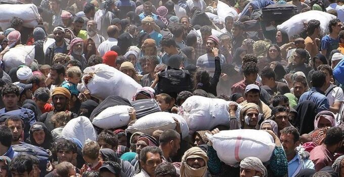 Dünya Göç Haritası Değişiyor: Sığınma Başvuruları Rekor Kırdı, Türkiye’ye Göç Düştü