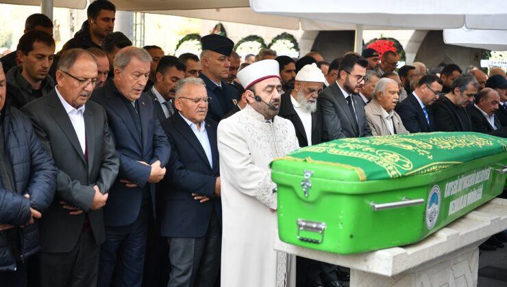 Kayseri Büyükşehir Belediyesi Acı Günde Tek Yürek: Başkan Büyükkılıç’ın Ağabeyi Ramazan Büyükkılıç Son Yolculuğuna Uğurlandı