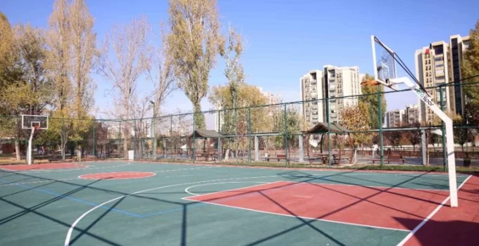 Çankaya Belediyesi 19 Parkta Spor Aalanlarını Yeniledi