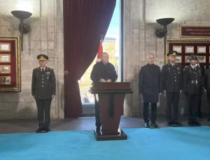 Anıtkabir’de 10 Kasım Töreni: Türkiye Ata’sını Saygıyla Andı