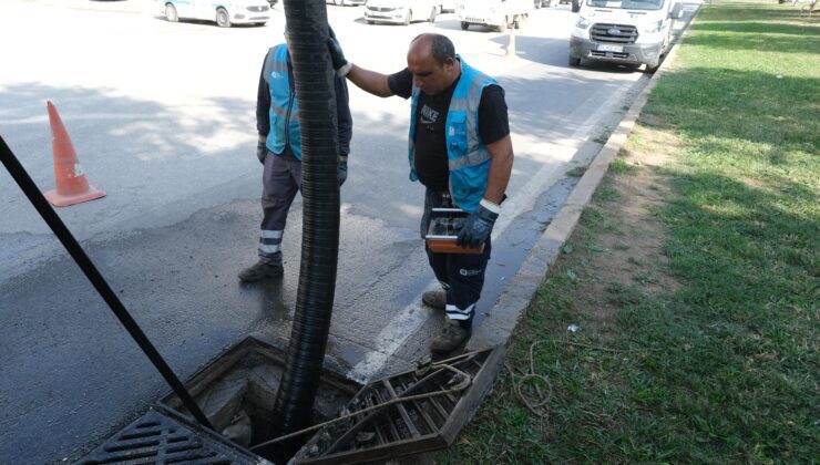 ASAT, Kepez’de Yağmursuyu Hatlarını Temizleyerek Kışa Hazırlık Yapıyor
