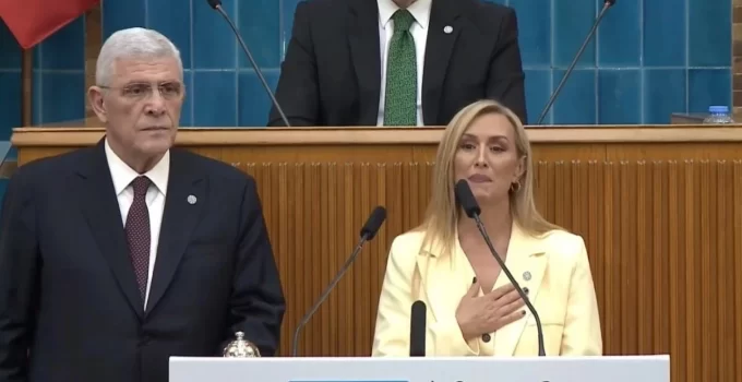 Prof. Dr. İpek Özkal İYİ Parti’ye Katıldı: Müsavat Dervişoğlu Rozetini Taktı