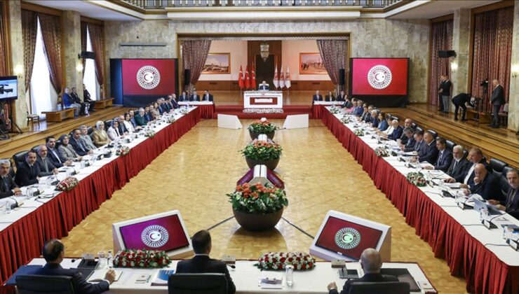 Bahçeli’nin Çıkışı Sonrası İddia: Komisyon Bugün İmralı Ziyaretini Onaylayacak