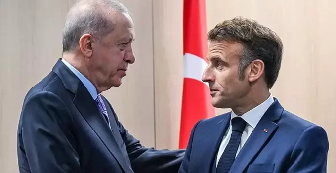 Cumhurbaşkanı Erdoğan, Macron ile Görüşme Gerçekleştirdi
