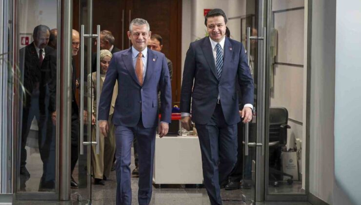 Özgür Özel ile Mahmut Arıkan Bir Araya Geldi: Erken Seçim, Ekonomi ve Emekli Maaşları Masadaydı